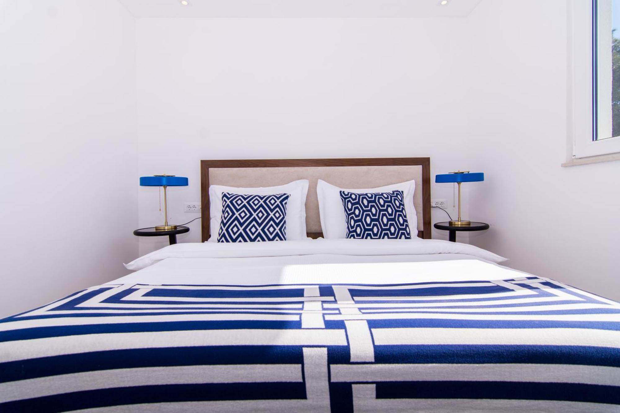 Seafront Luxury Apartments Fun 特罗吉尔 外观 照片