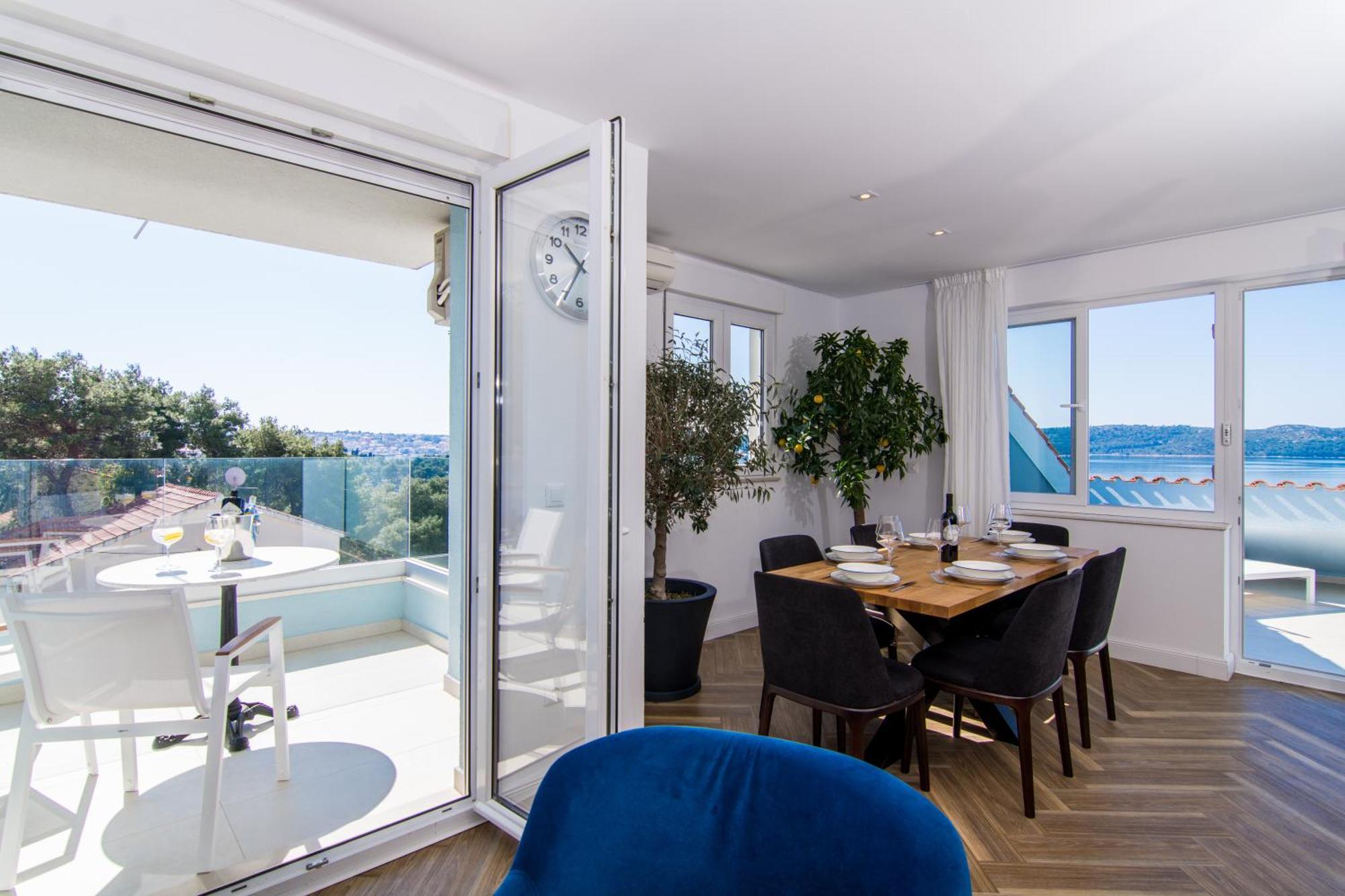 Seafront Luxury Apartments Fun 特罗吉尔 外观 照片