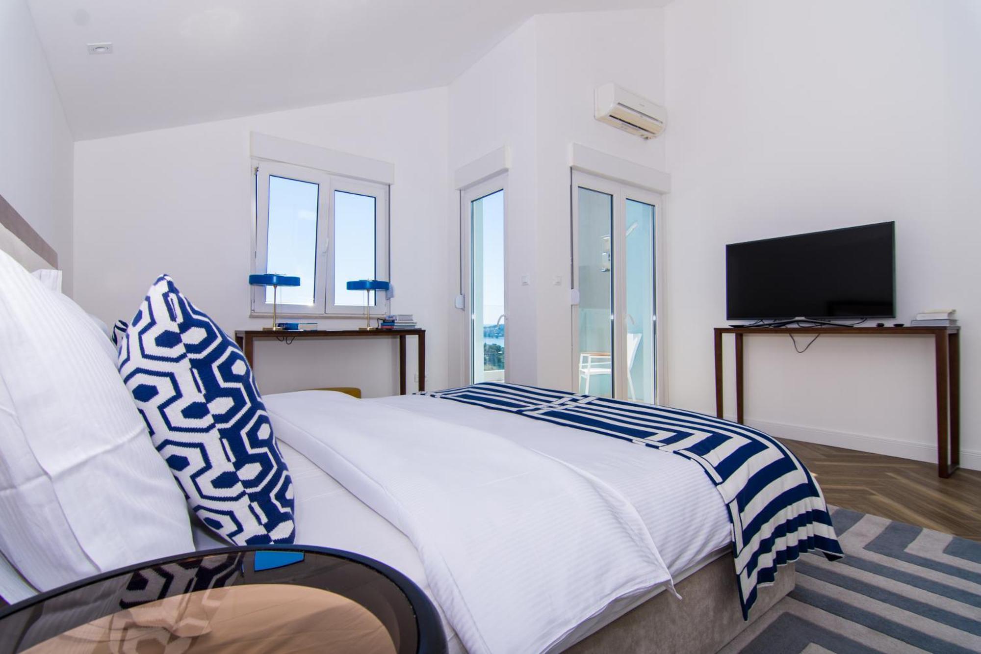 Seafront Luxury Apartments Fun 特罗吉尔 外观 照片
