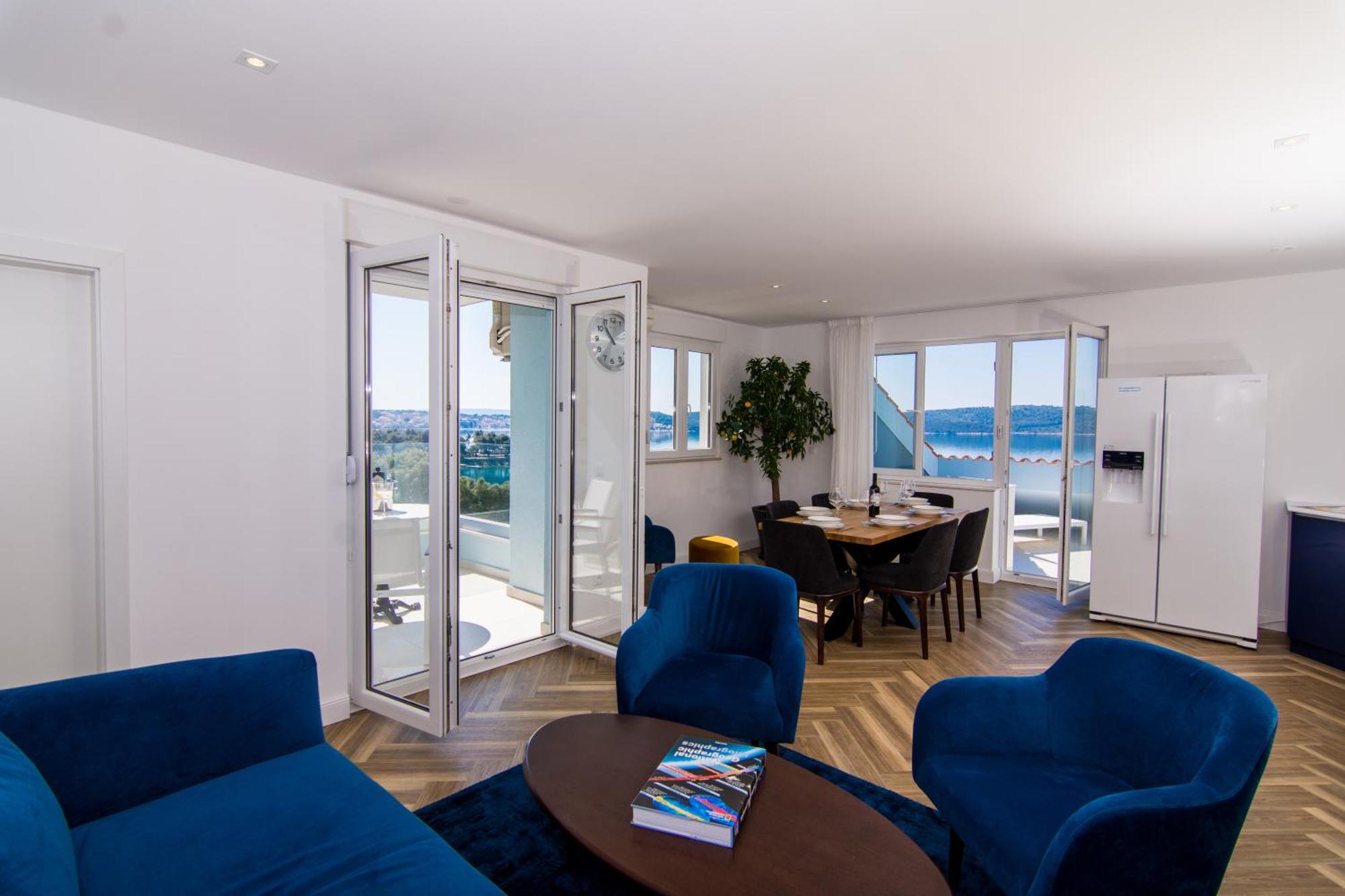 Seafront Luxury Apartments Fun 特罗吉尔 外观 照片